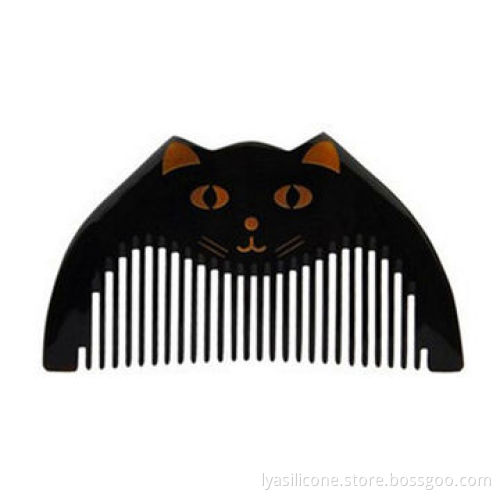 Silicone comb, made of soft and BPA free silicone for baby use, help baby blood circulation, OEM
